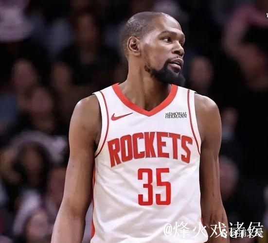 NBA常规赛:雷霆1.26赔率领跑 湖人季后赛席位稳固 NBA常规赛:雷霆1.26赔率领跑 湖人季后赛席位稳固